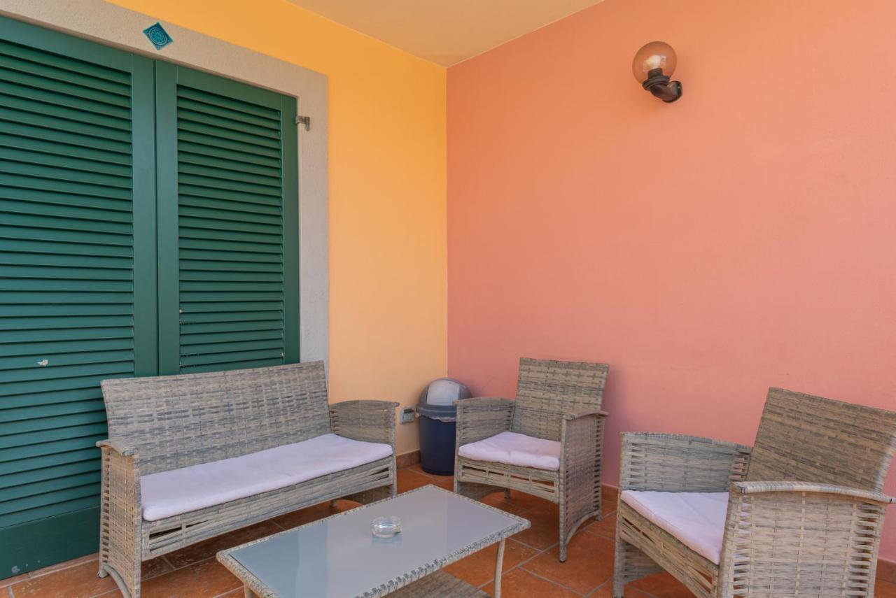 Apartment I Mirti Bianchi - Bilo 4 By Interhome Santa Teresa Gallura Eksteriør billede
