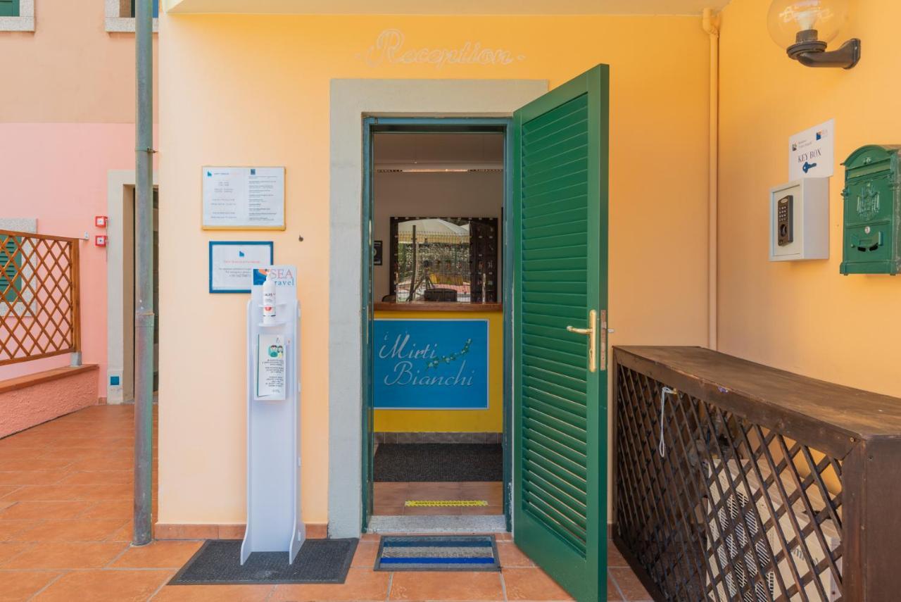Apartment I Mirti Bianchi - Bilo 4 By Interhome Santa Teresa Gallura Eksteriør billede