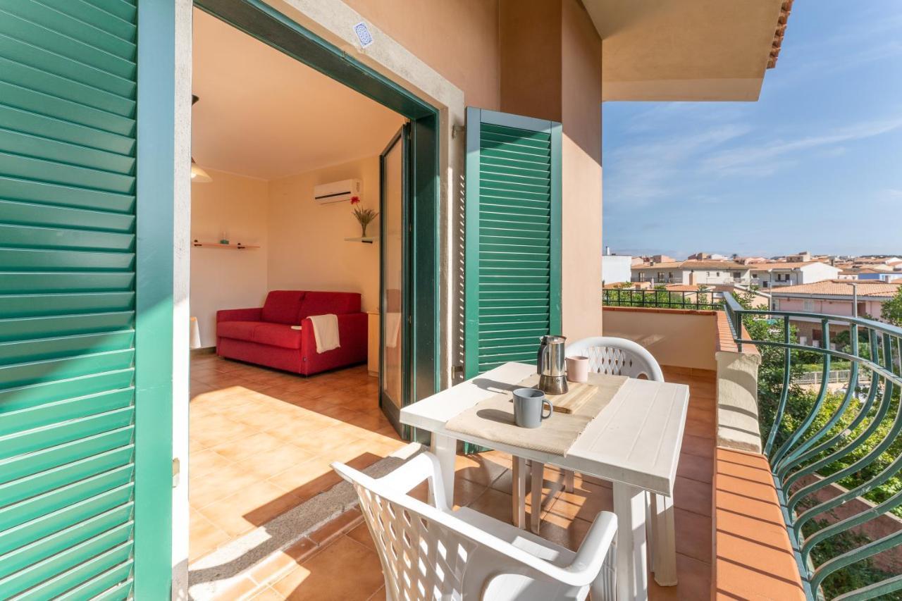 Apartment I Mirti Bianchi - Bilo 4 By Interhome Santa Teresa Gallura Eksteriør billede
