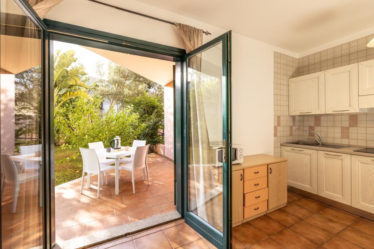 Apartment I Mirti Bianchi - Bilo 4 By Interhome Santa Teresa Gallura Eksteriør billede